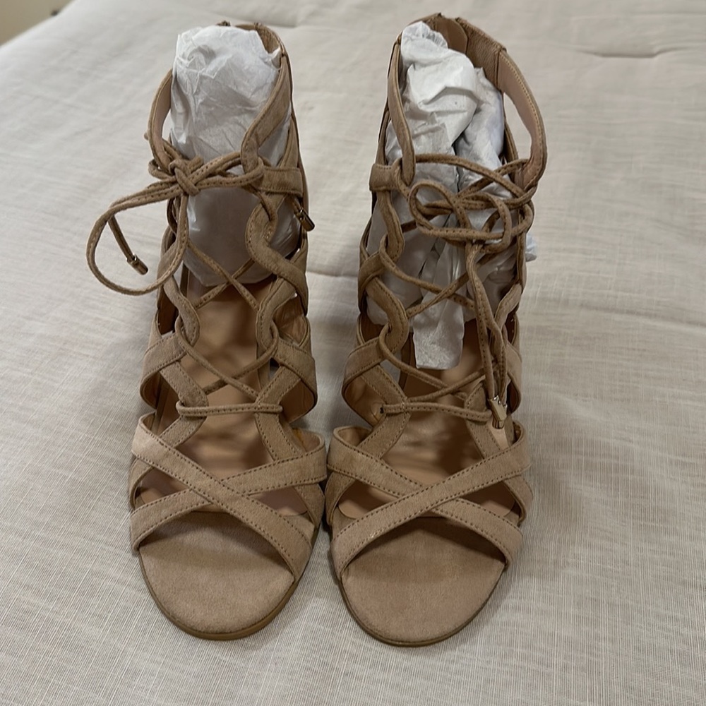 Beige Heels - Picture 2 of 8